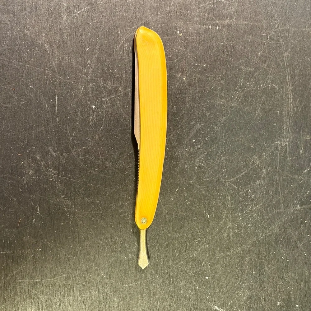 Vintage 1911 Patent Straight Razor Butterscotch Handle Made in USA Antique